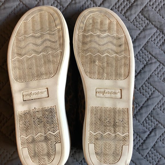 Shoes-See individual pricing in description-All sized 10M - Picture 14 of 16